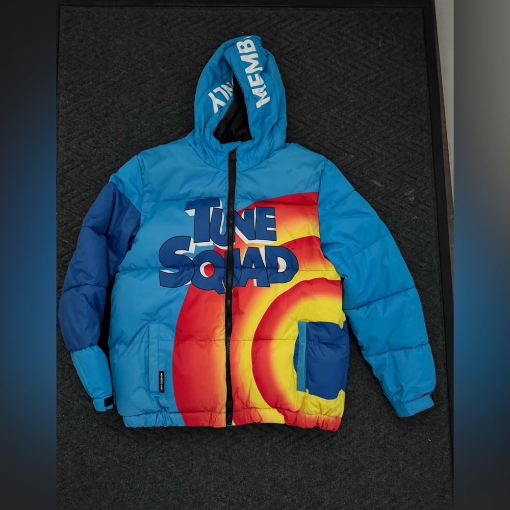 Members Only Space Jam “Tune Squad” warm winter hooded puffer jacket - 14/16Y